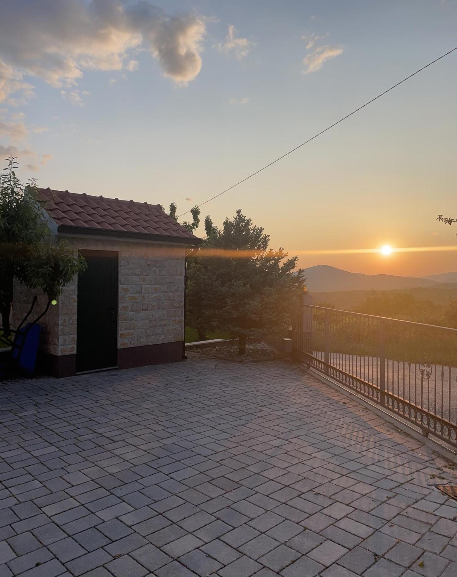 Villa Duje Trilj Kültér fotó