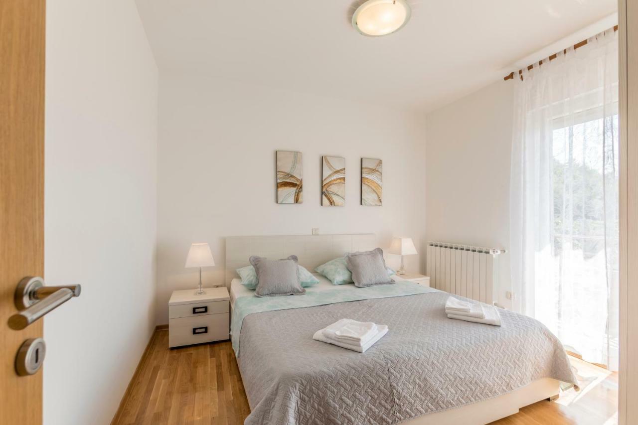 Villa Duje Trilj Kültér fotó