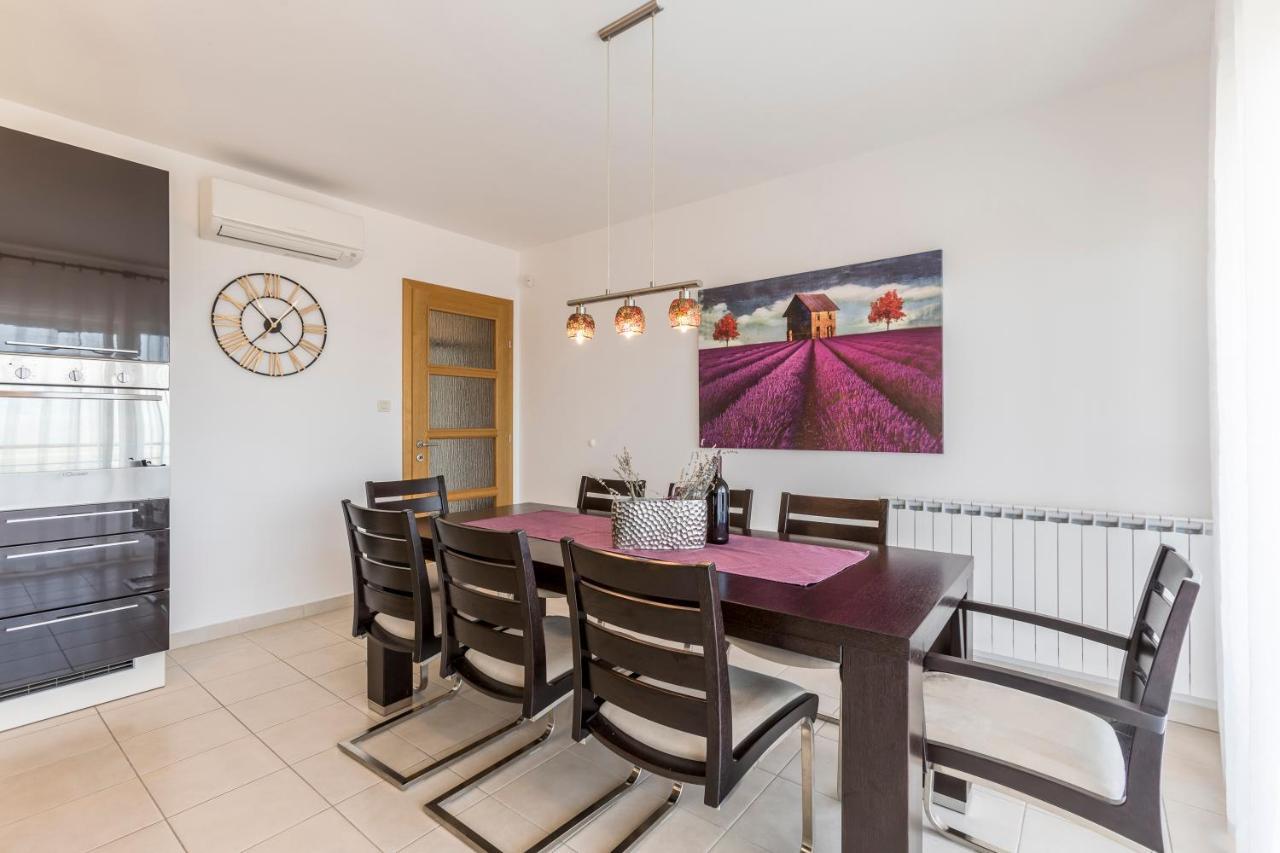 Villa Duje Trilj Kültér fotó